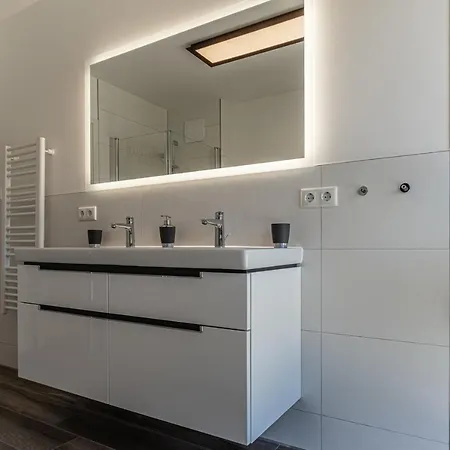App 41 - Weststrand, Riviera
